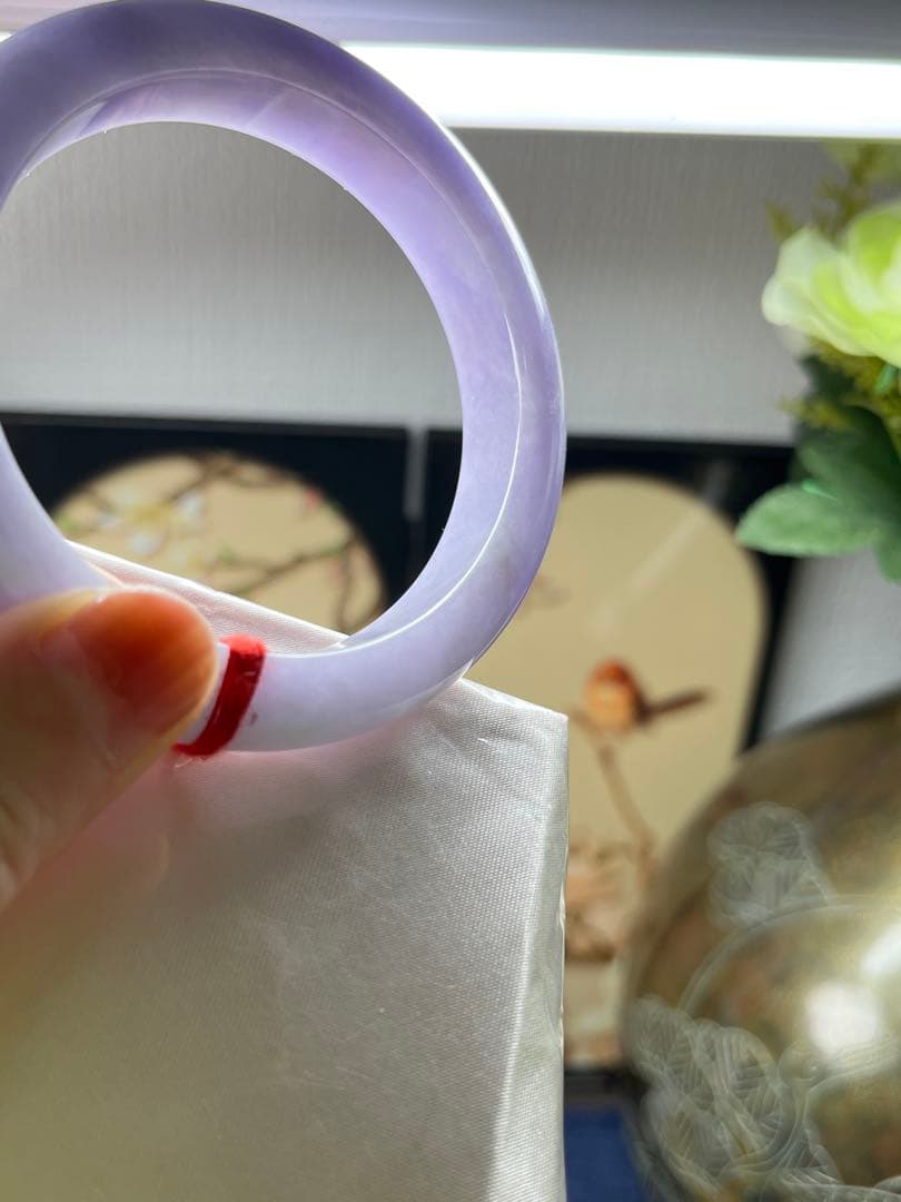 コレクションレベル‼️高級品、最高峰色濃いラベンダー翡翠バングル　鑑定書付き