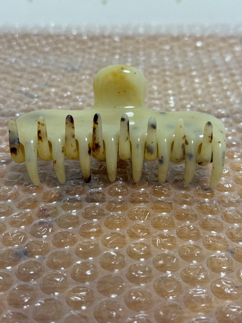 新品［UNDO HAIRWARE］No.4 ヘアクリップ**ライトトータス**