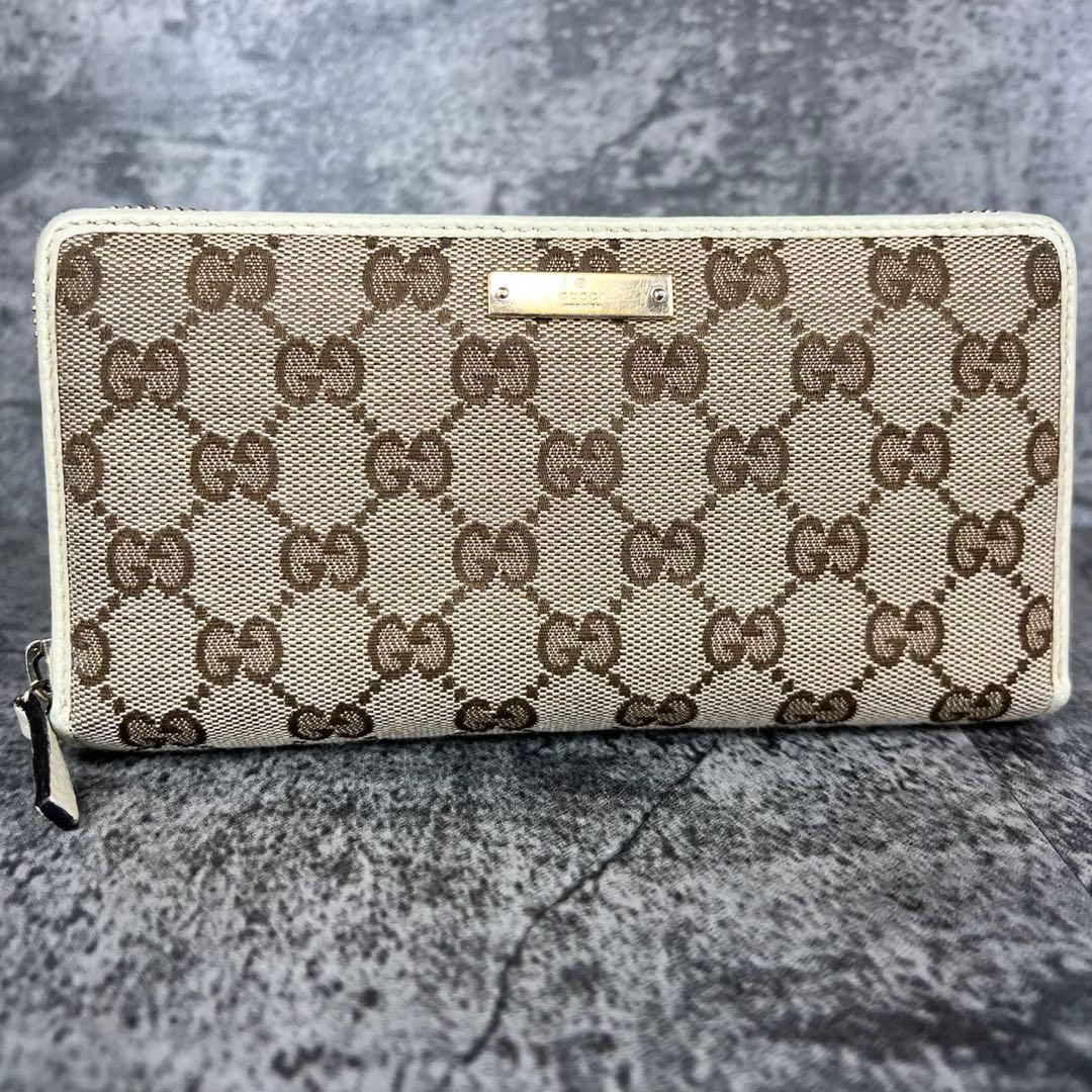 GUCCI GGキャンバス ラウンドファスナー長財布 プレート
