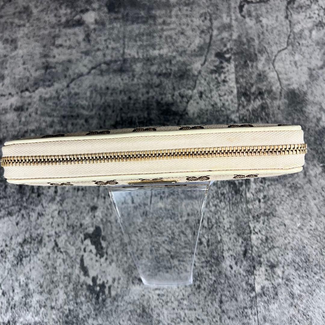 GUCCI GGキャンバス ラウンドファスナー長財布 プレート