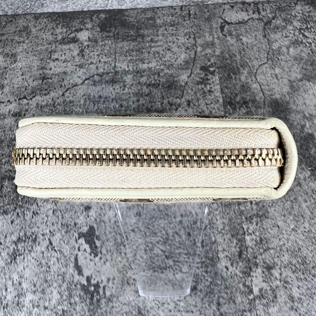 GUCCI GGキャンバス ラウンドファスナー長財布 プレート