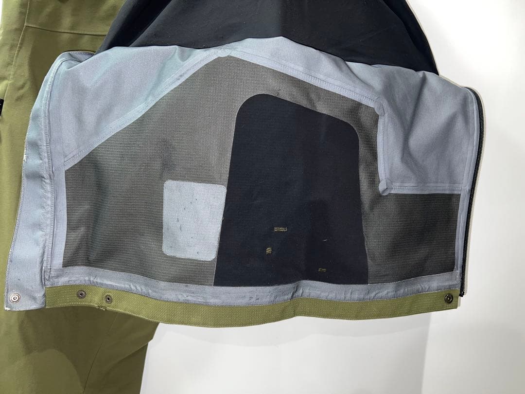 ノローナ norrona lofoten goretex pro pants