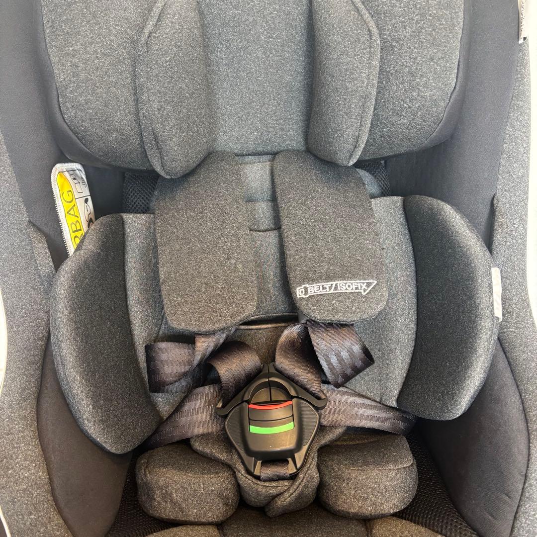 未使用級 アップリカ クルリラライト ISOFIX 回転式 新生児対応