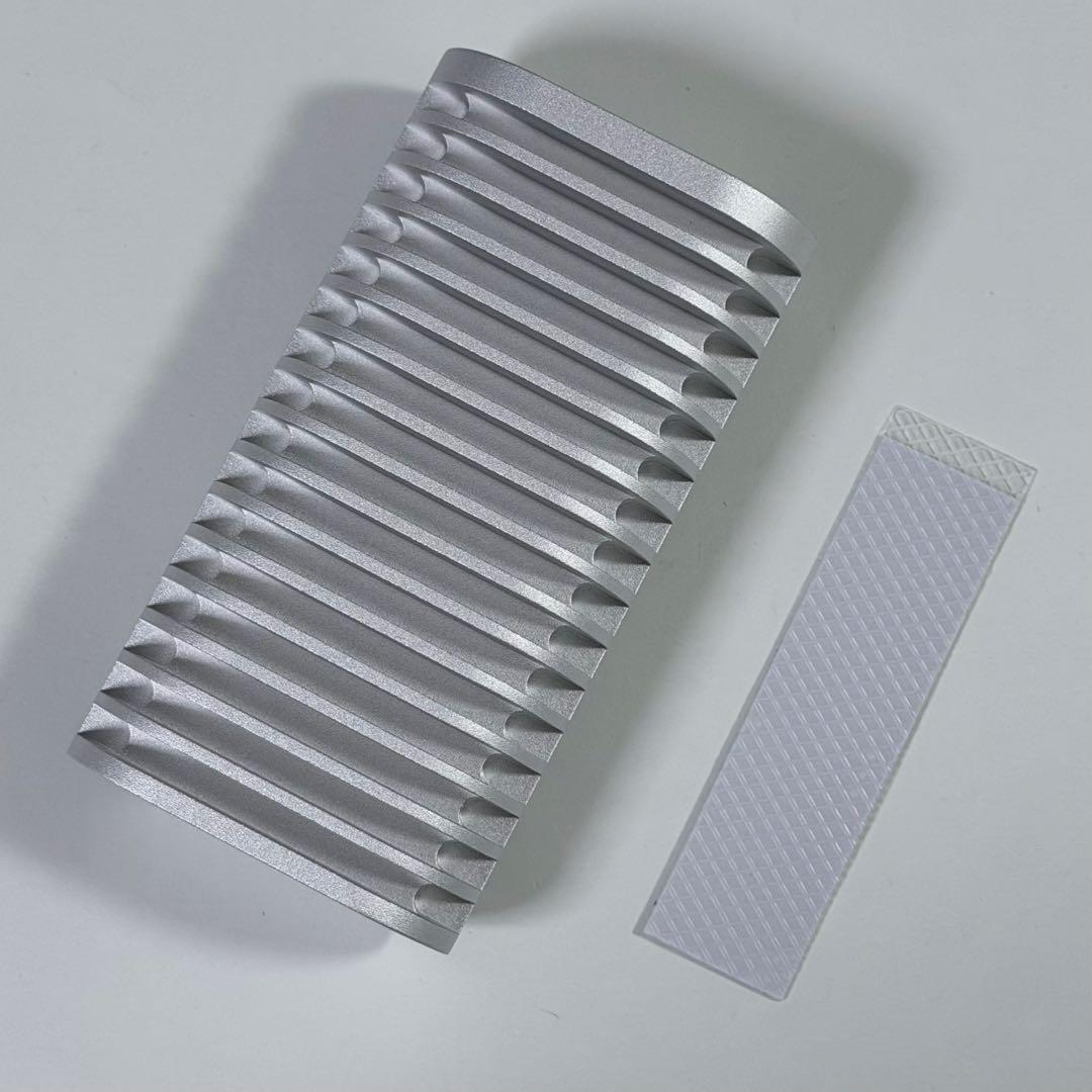 TerraMaster D1 SSD Plus ポータブルSSDエンクロージャー