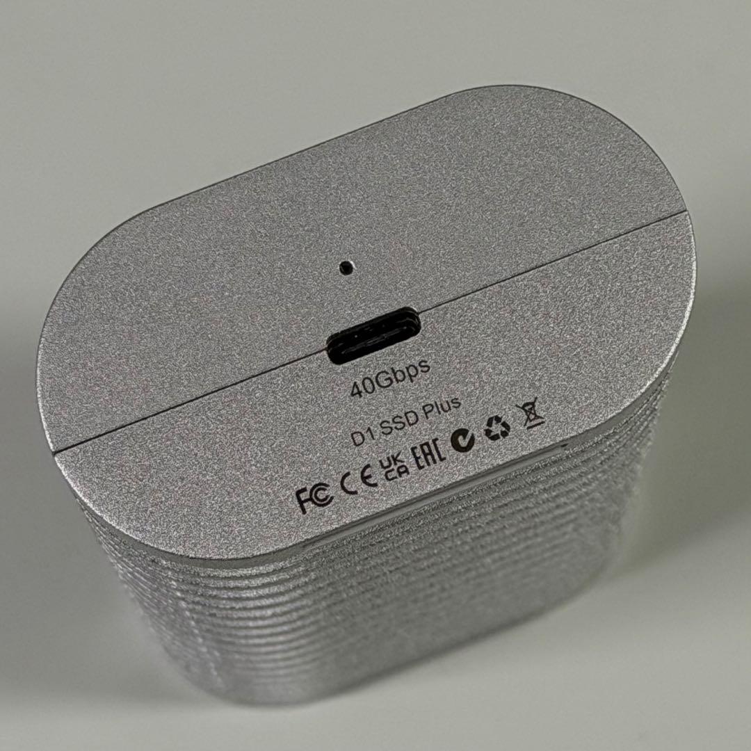 TerraMaster D1 SSD Plus ポータブルSSDエンクロージャー