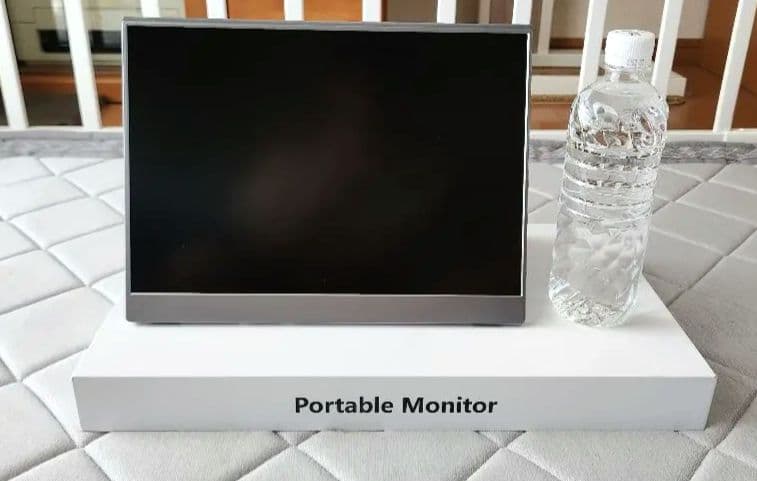 kksmart ポータブルモニター 13.3インチ