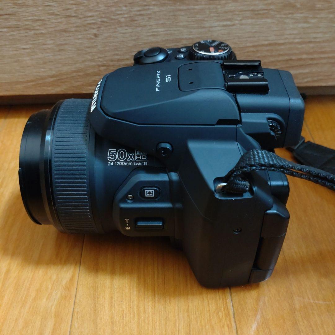 デジタルカメラ FUJIFILM FinePix S1