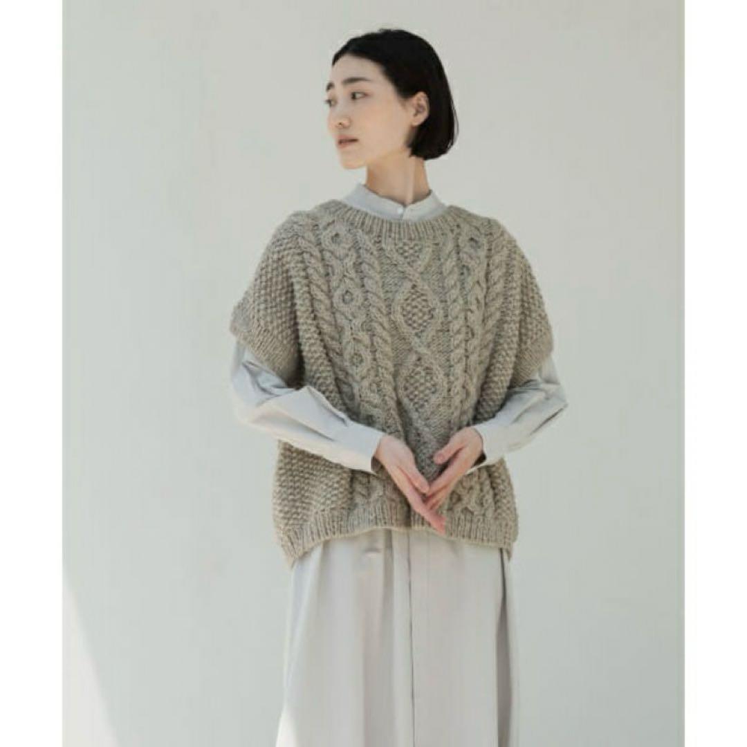 かぐれ　ペルーアランクルーネックベスト