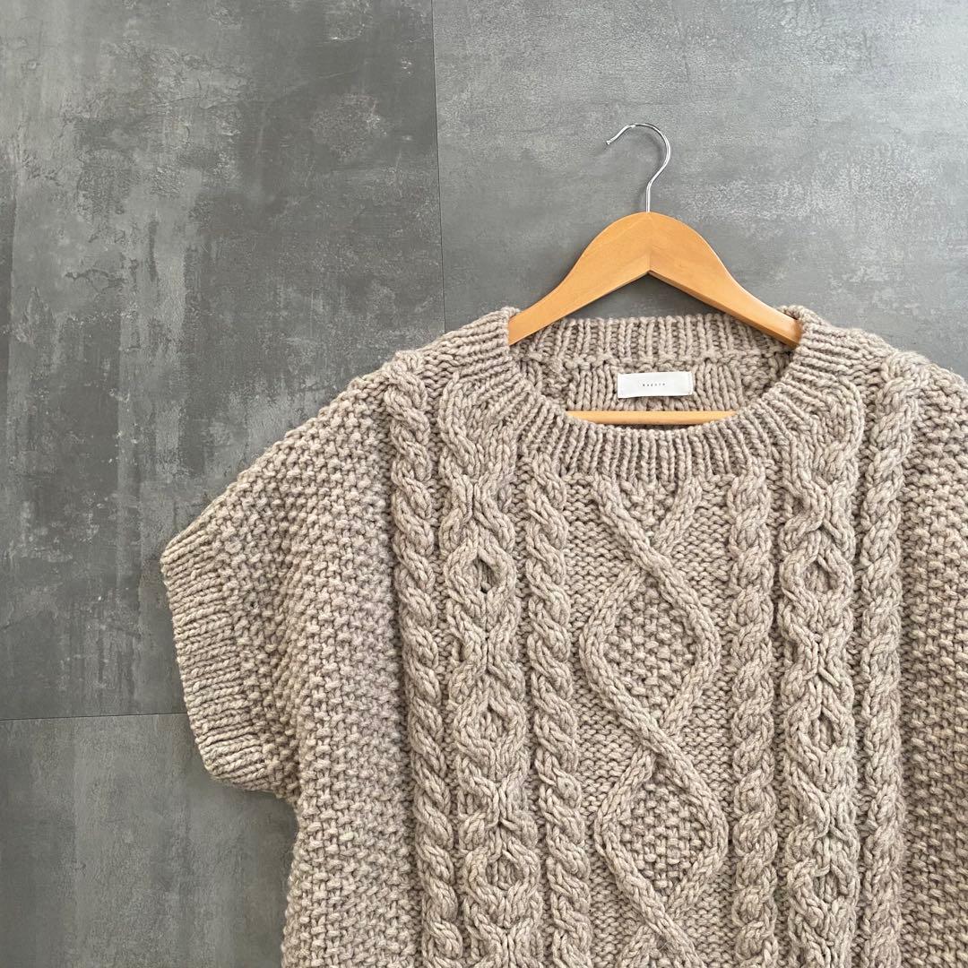 かぐれ　ペルーアランクルーネックベスト