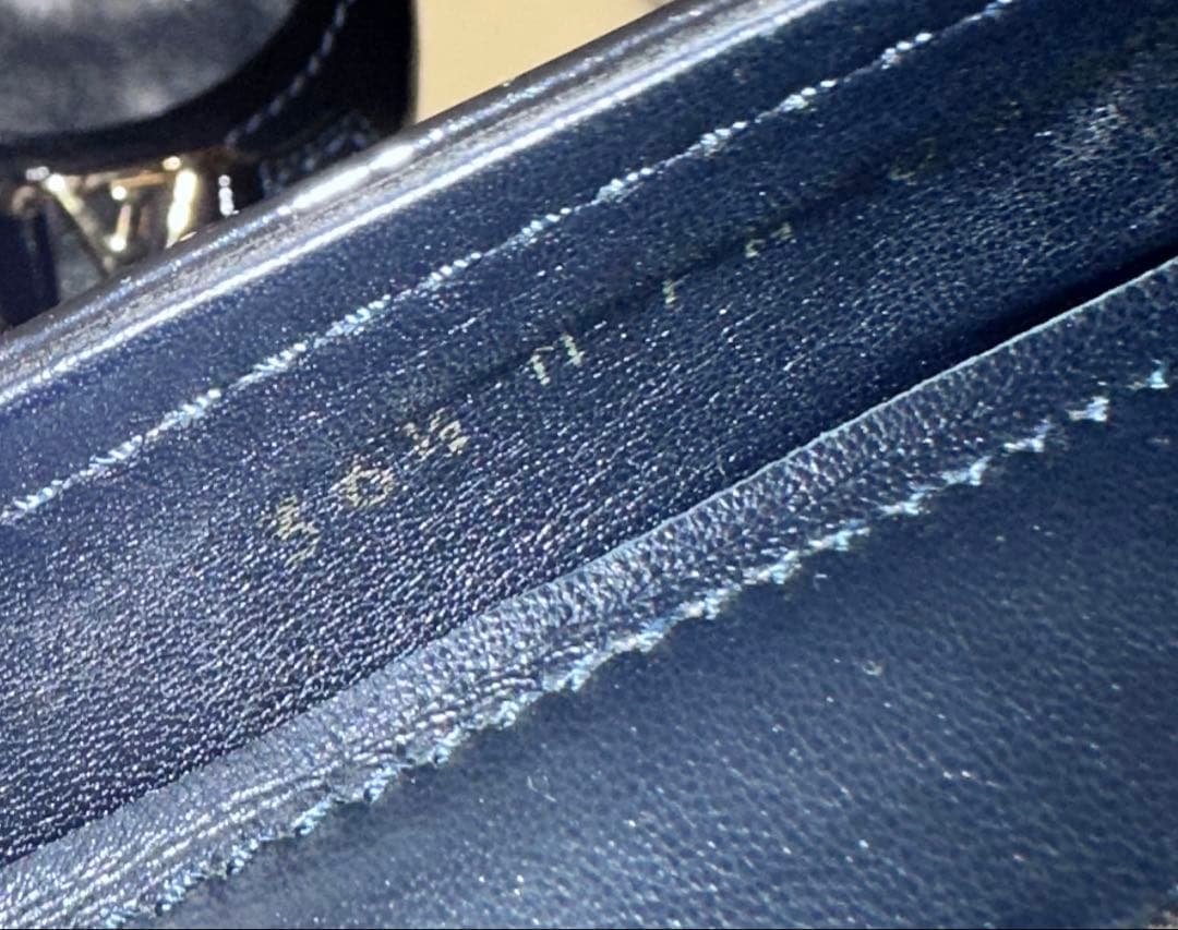 【美品】ルイヴィトン LV金具 ドライビングシューズ エナメル　23.5cm