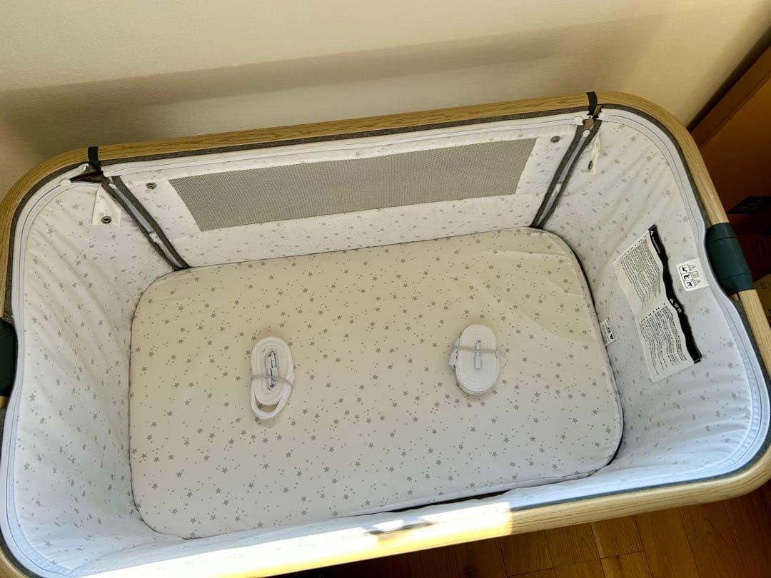 【美品】HZDMJ ベビーベッド グレー キャスター付き　高さ調整可能