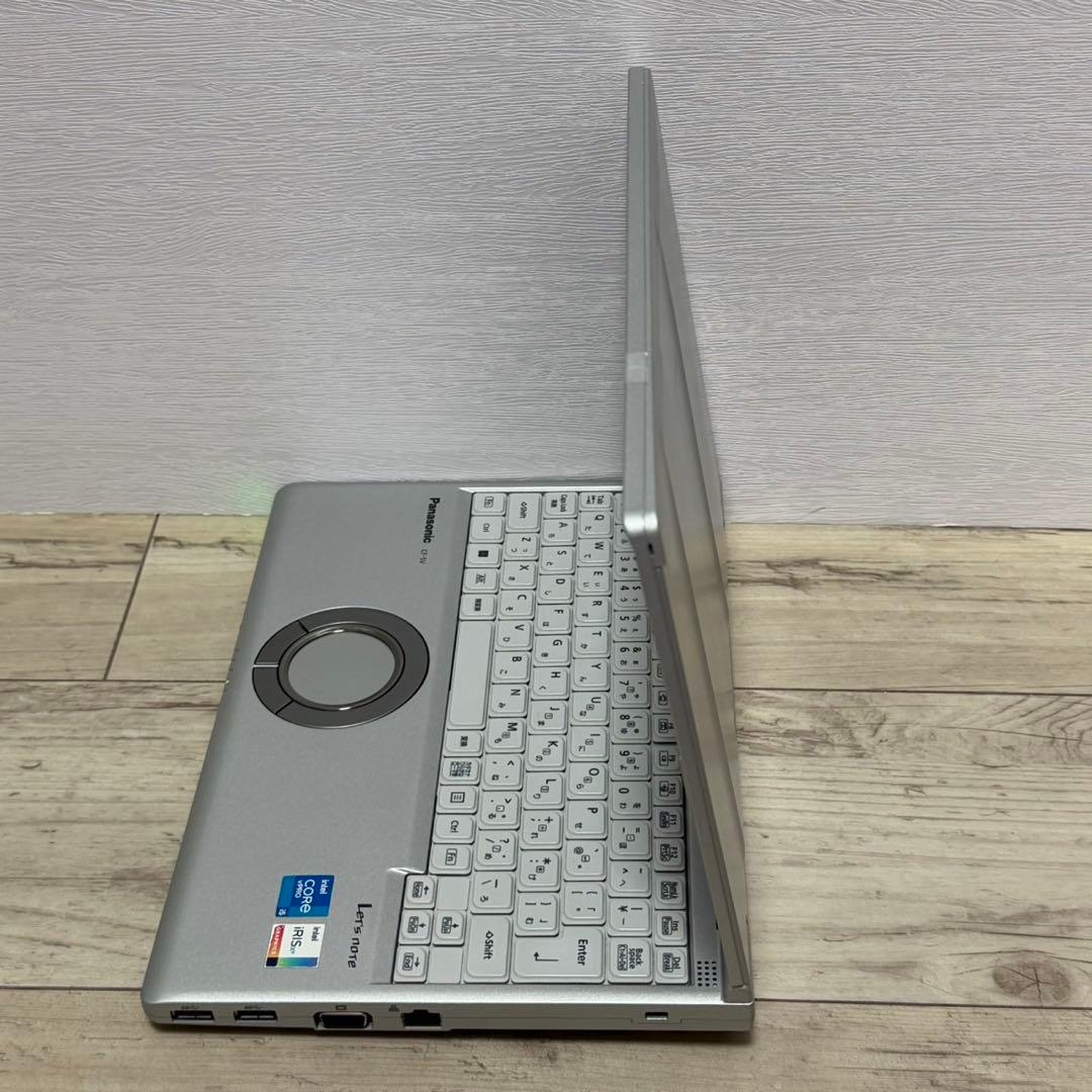 第11世代 i5/16GB Let's note CF-SV1 高性能&軽量