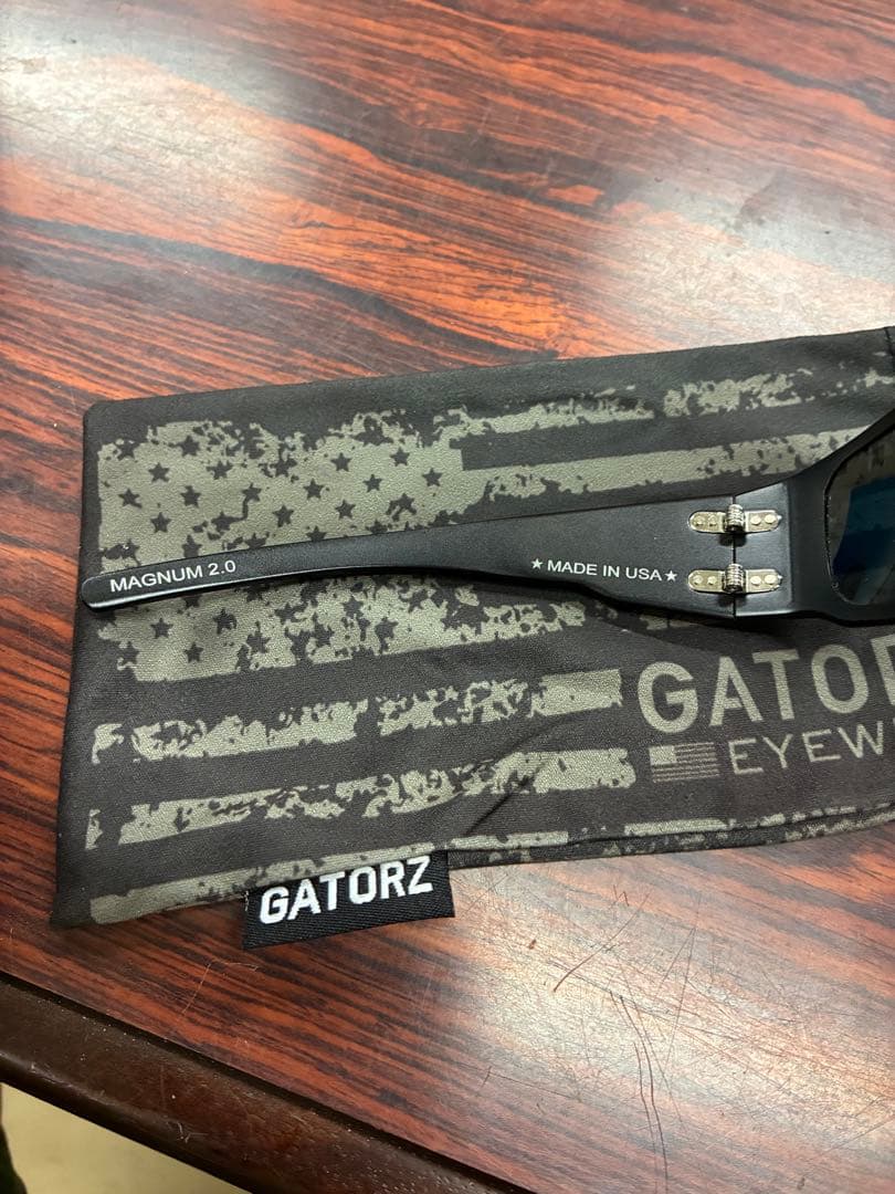 GATORZ サングラス 1/25限定価格