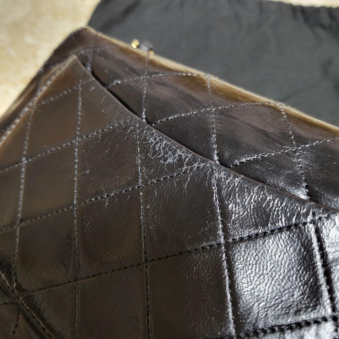 CHANEL ミニマトラッセ　ブラック レザーショルダーバッグ