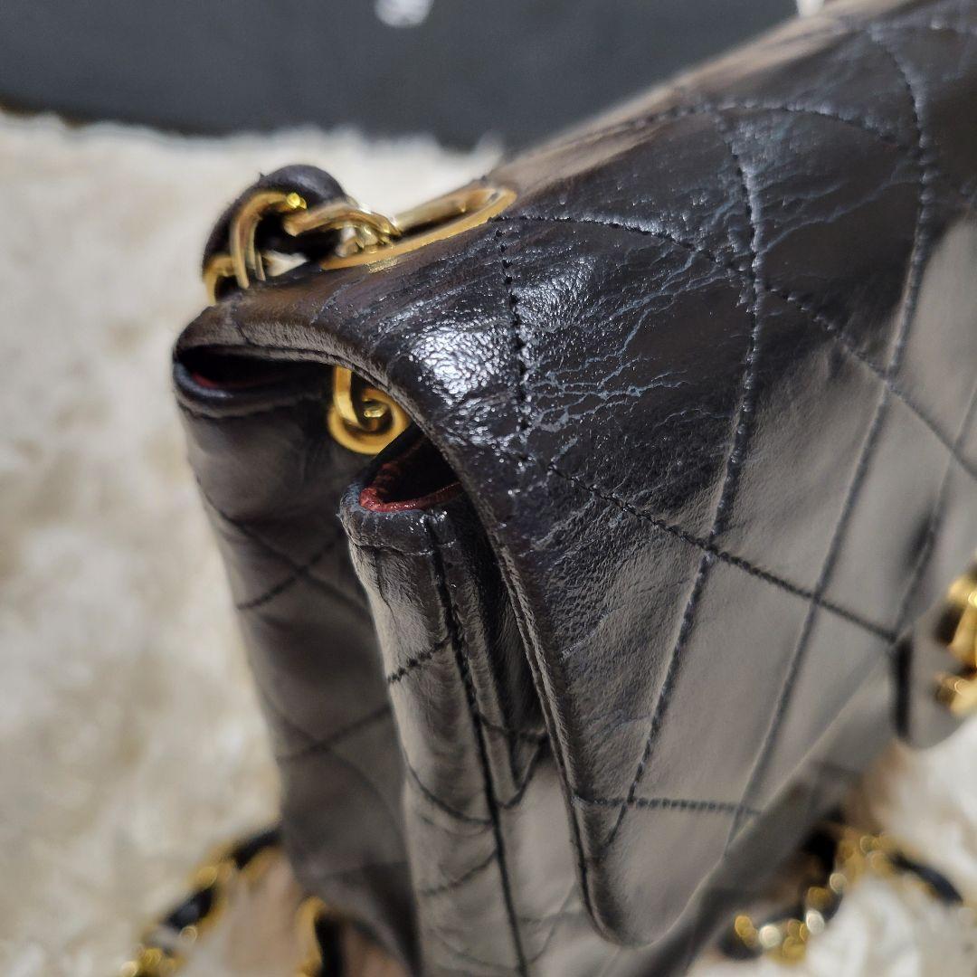 CHANEL ミニマトラッセ　ブラック レザーショルダーバッグ