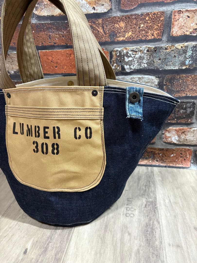 デニムリメイク　大きい丸底トートバッグ