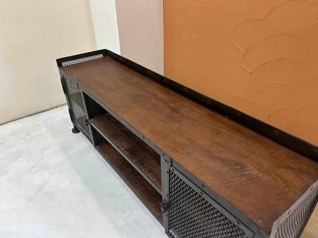 ビンテージ インダストリアル テレビボード【引き取り限定】