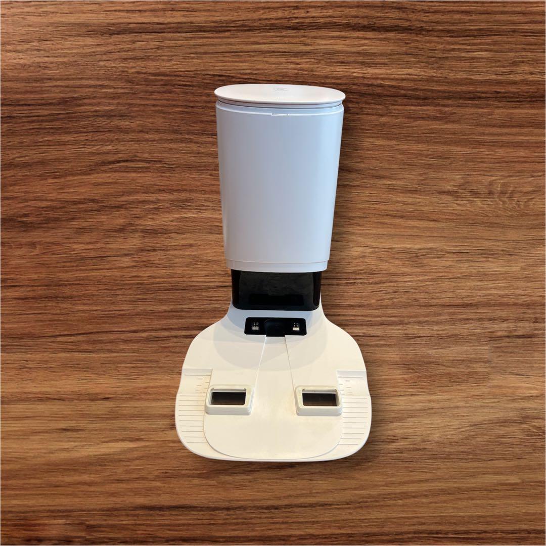 ホワイトロボット掃除機本体