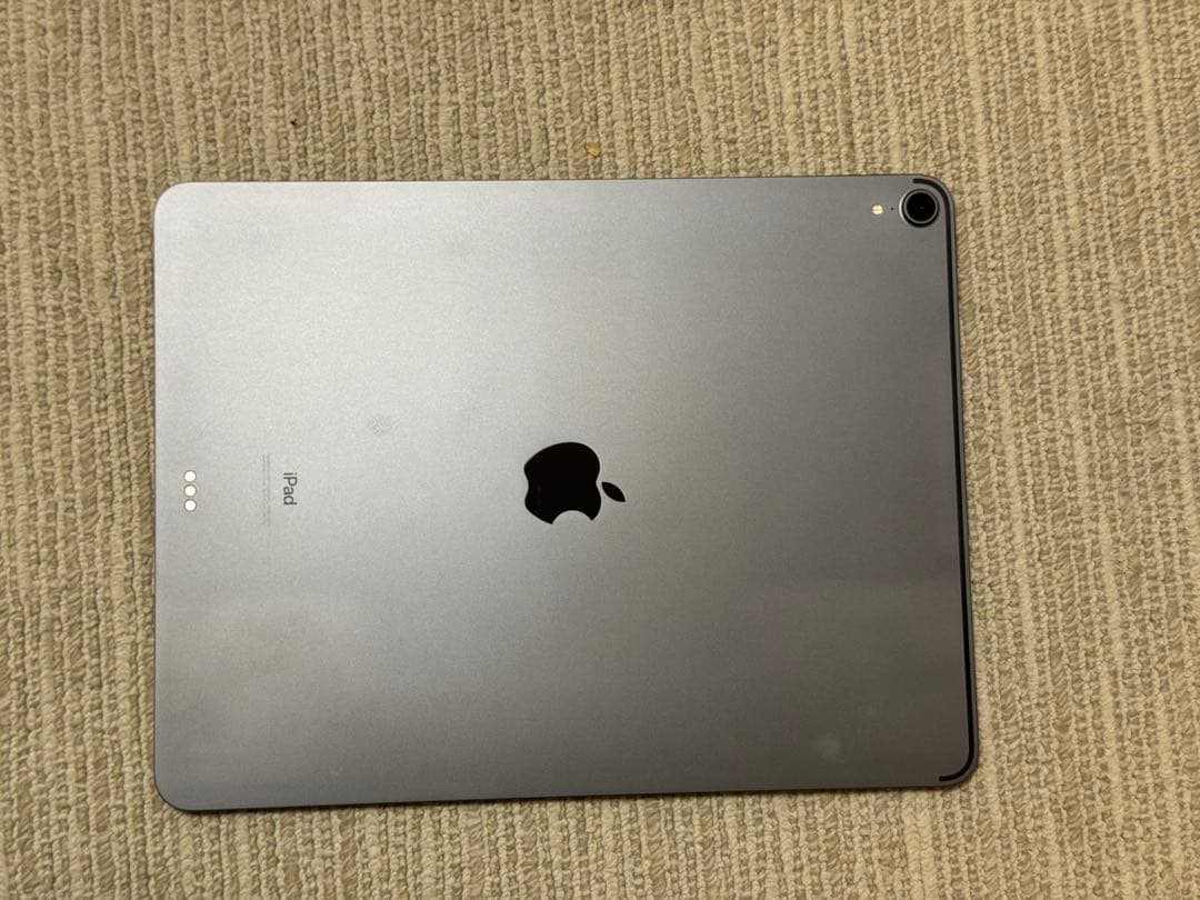 iPad pro 12.9 第3世代 64GB キーボードfolio付き