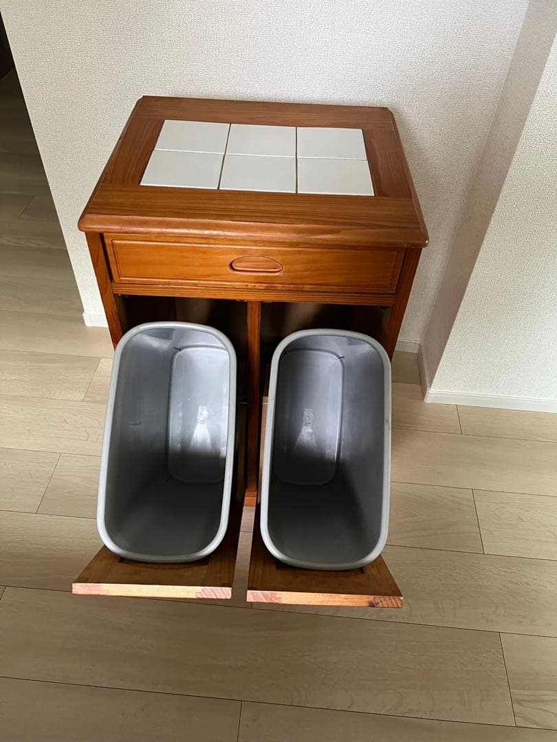 木製ごみ箱 タイル天板付き