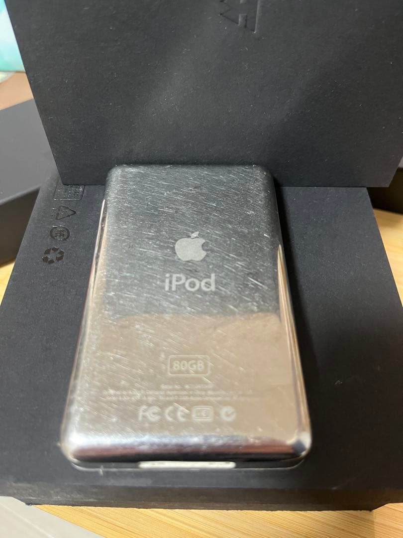 ポータブルプレーヤー Apple iPod Classic 80GB