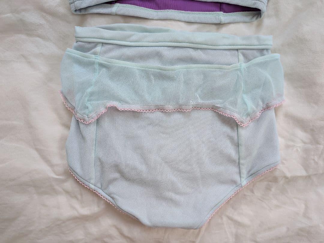 Vargas × GUACAMOLE スイムウェア 水色