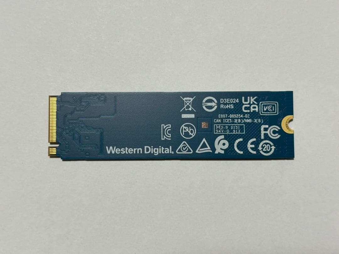 内蔵型SSD WD Blue SN570 NVMe WDS100T3B0C