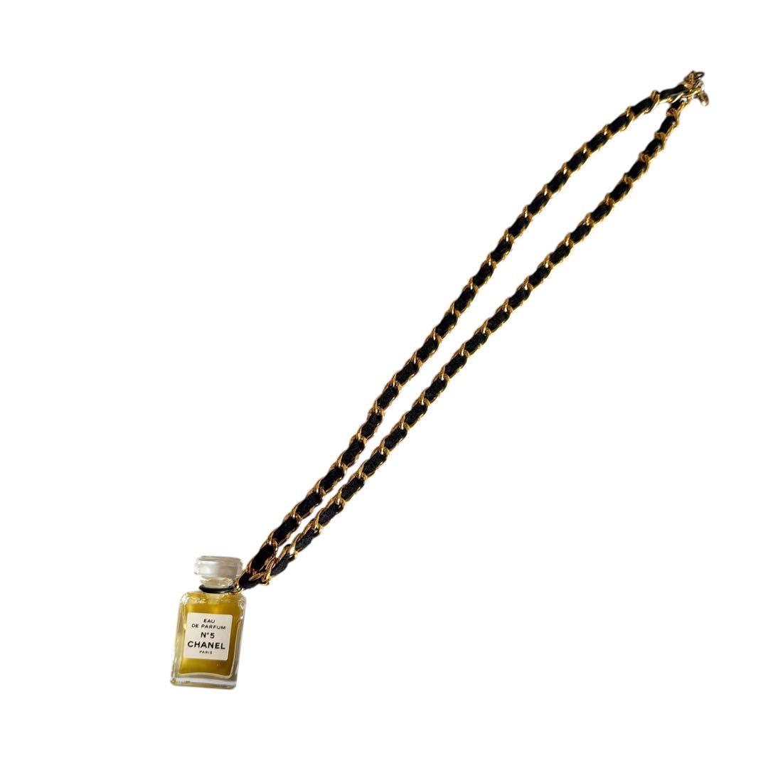 シャネル　No5 アイコンシリーズ　香水　ネックレス　CHANEL