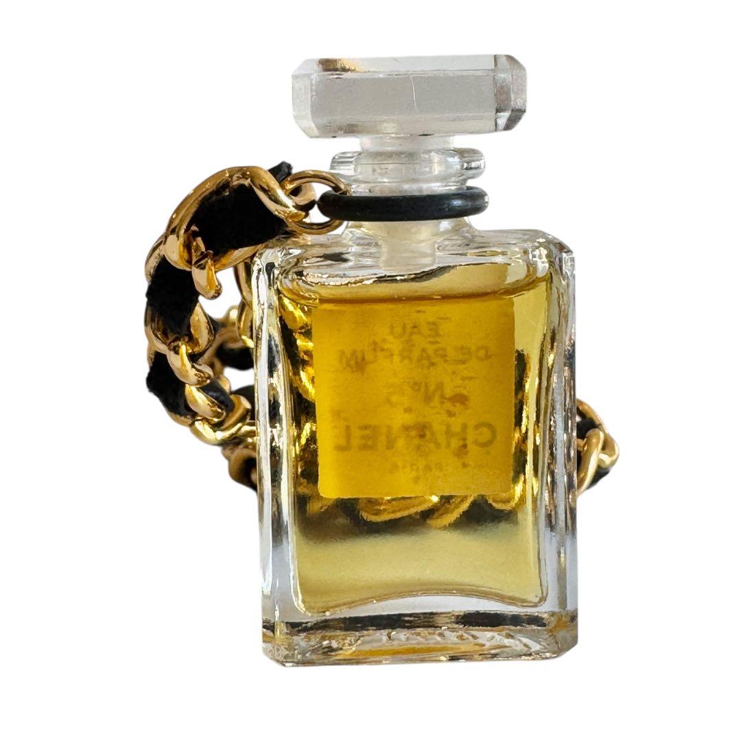 シャネル　No5 アイコンシリーズ　香水　ネックレス　CHANEL