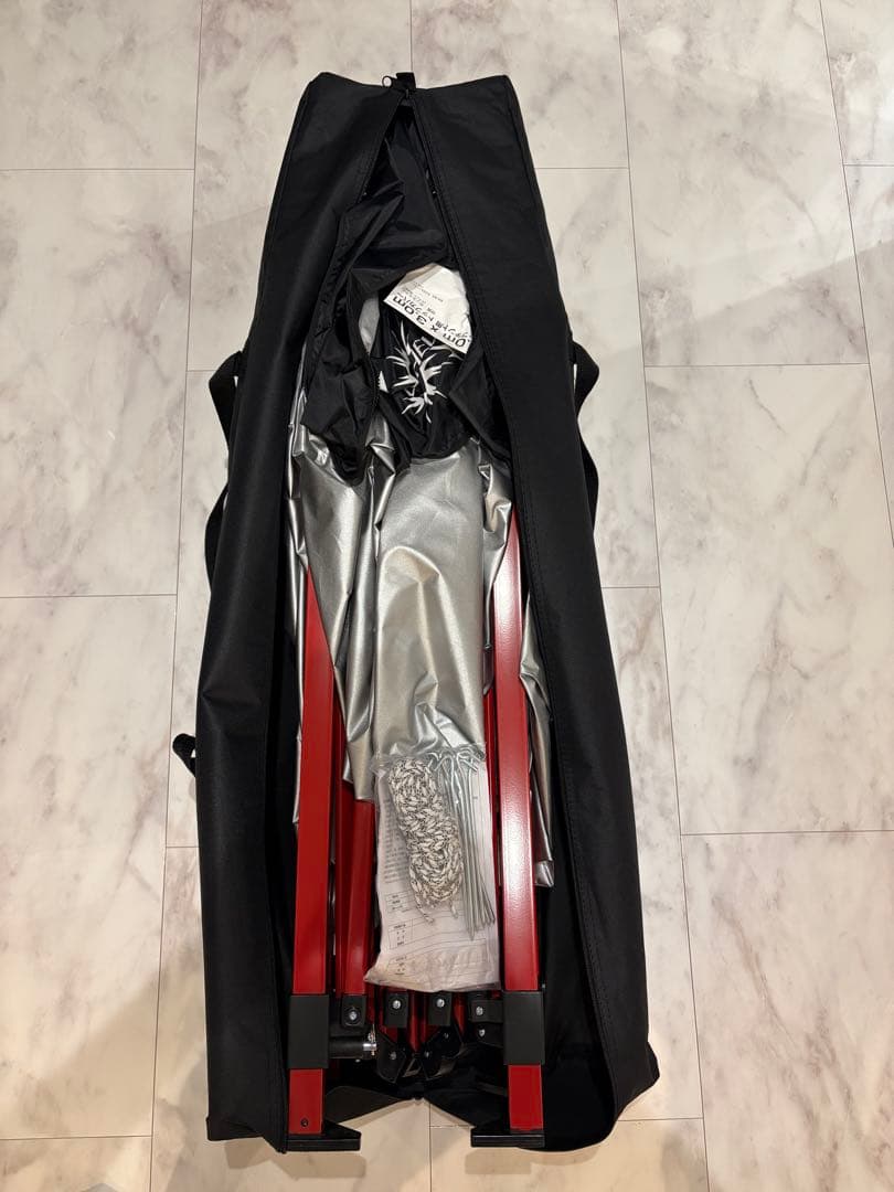 人気の黒赤FIELDOOR 3m×3mタープワンタッチテント