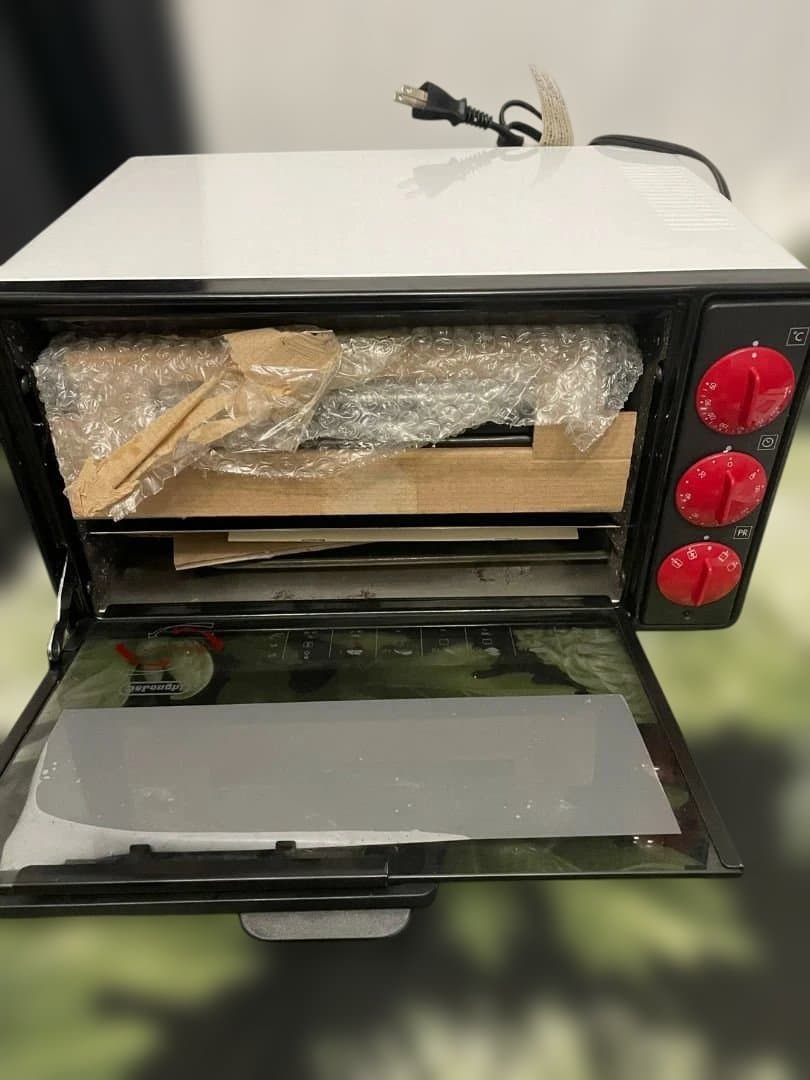 DeLonghi ターボ機能付き電気オーブン