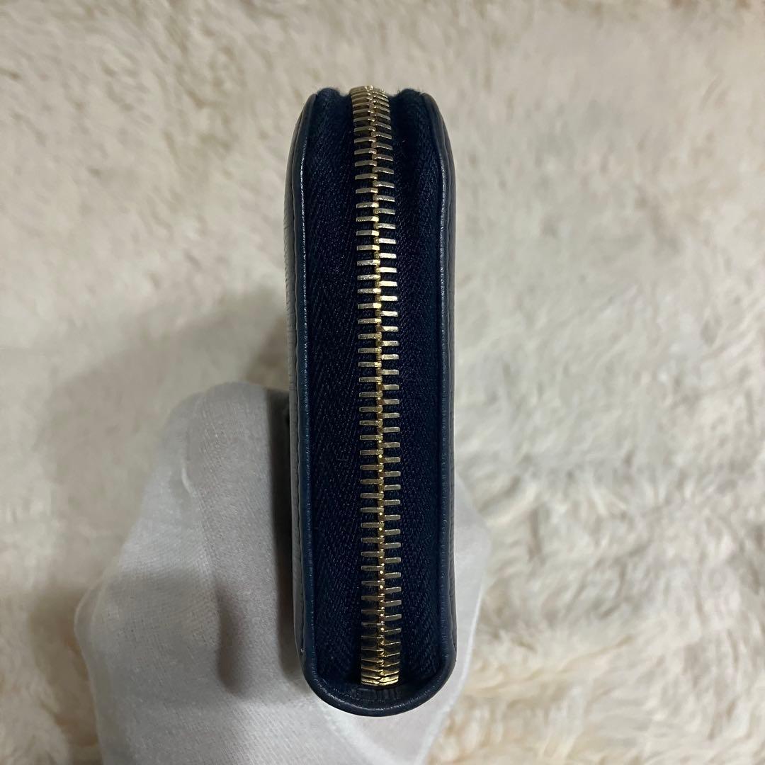 ✨美品✨ PRADA 長財布 ラウンドファスナー サフィアーノレザー ネイビー