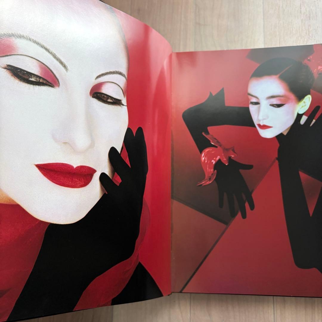 「セルジュ・ルタンス（Serge Lutens）」豪華写真集・箱入り