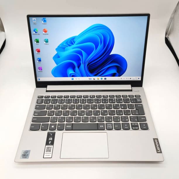 第10世代 i7 バッテリ新品 13 レノボ SSD512GB 8GB オフィス