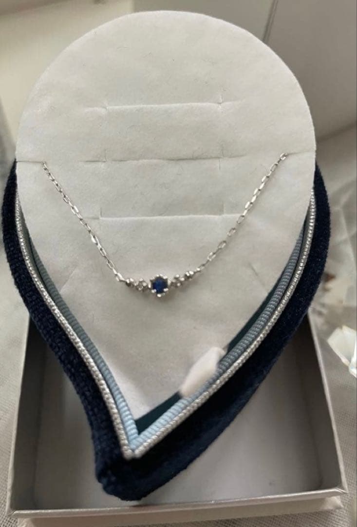 4°C K18 ホワイトゴールドネックレス　ケース入り