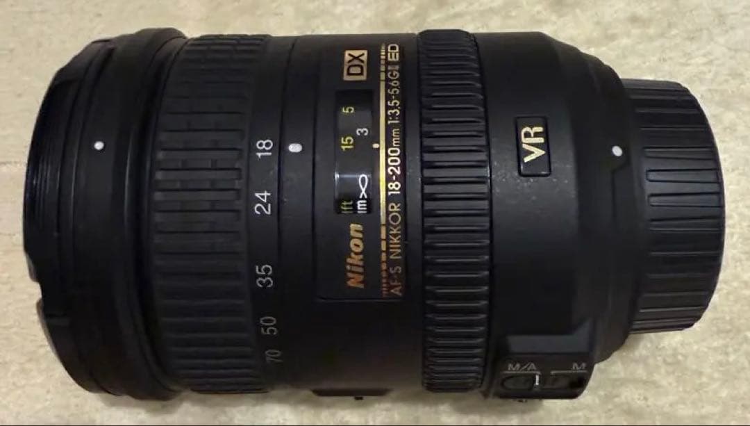 【美品】NIKKOR 18-200mm f/3.5-5.6G ED VR II
