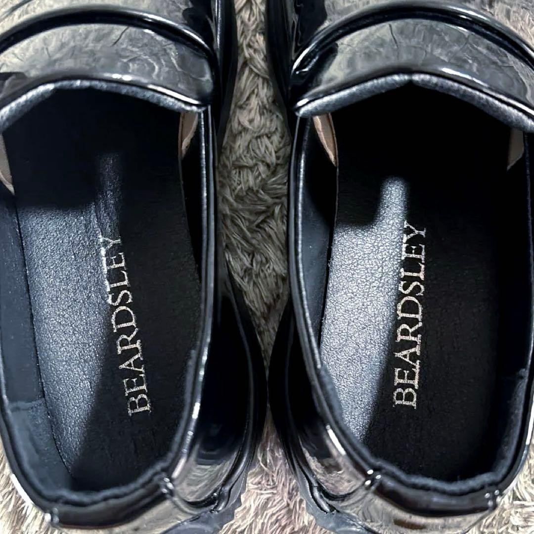 極美品❣️BEARDSLEY ビアズリー エナメル ローファー 厚底 黒