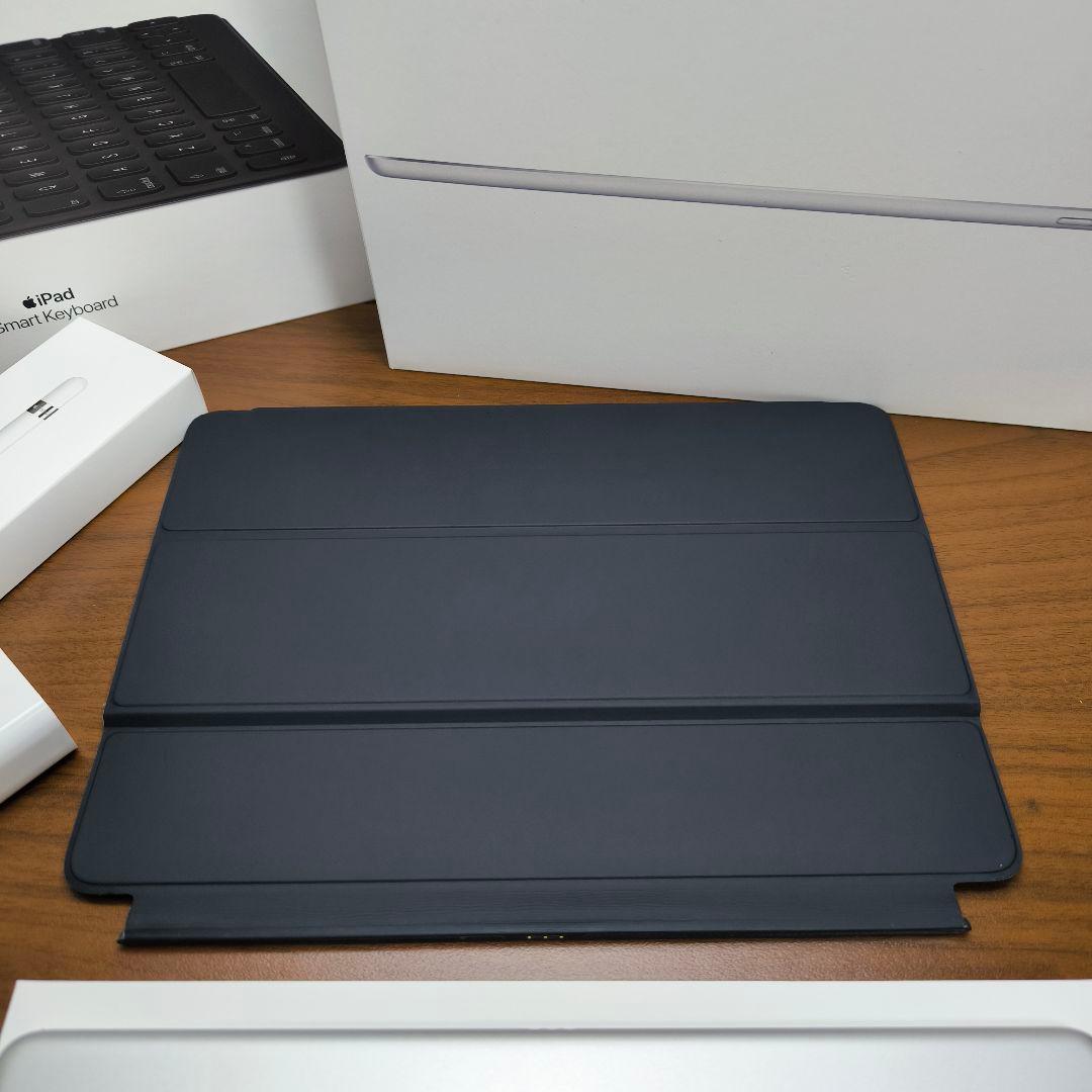 iPad 第9世代 64GB、Apple Pencil、Keyboard