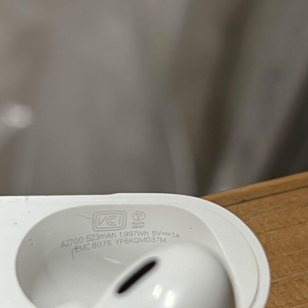 k*n様 he【used】AirPods Pro エアポッツプロ　A2698