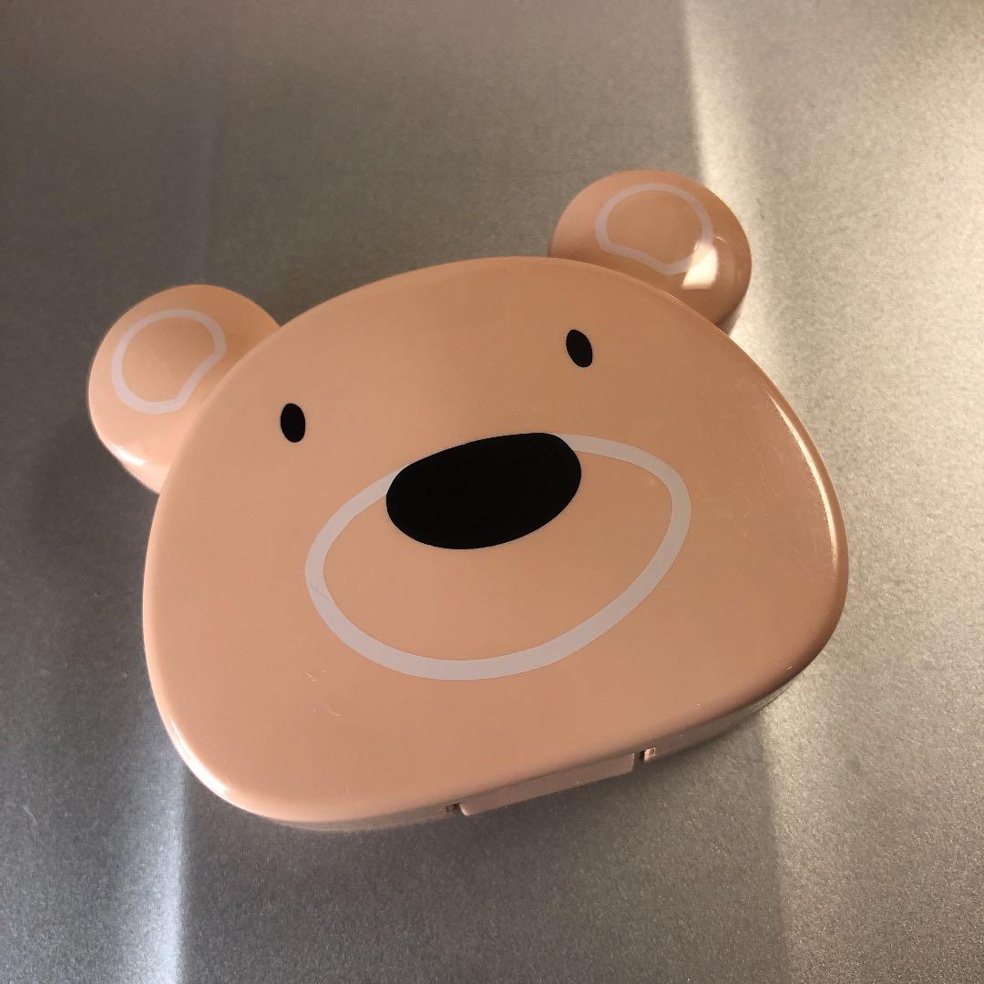 USB充電器　くまさん　テディベア　プーさん　レアなUSBコンセント　折りたたみ