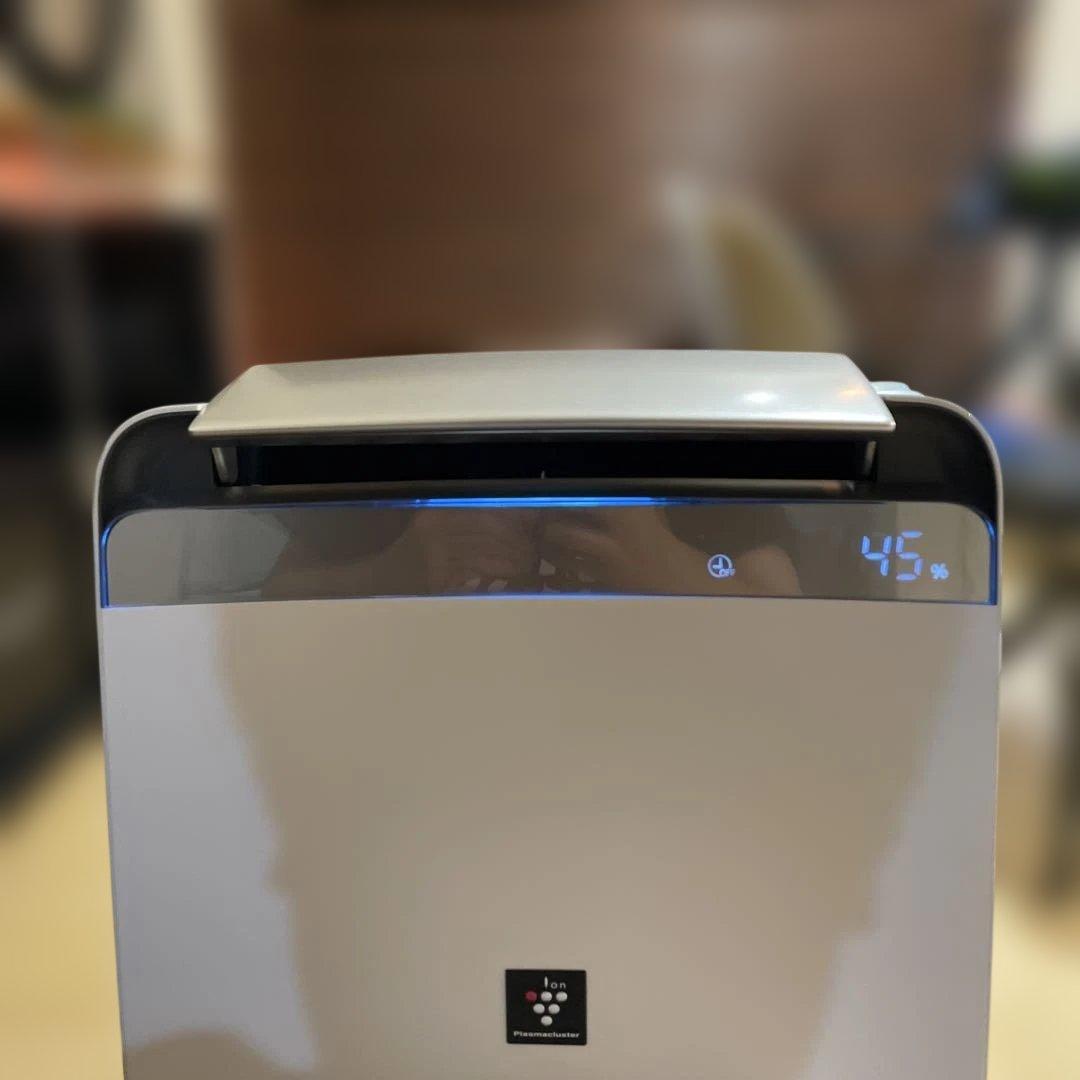 SHARP 除湿機衣類乾燥 18L プラズマクラスター7000 CV-L180W