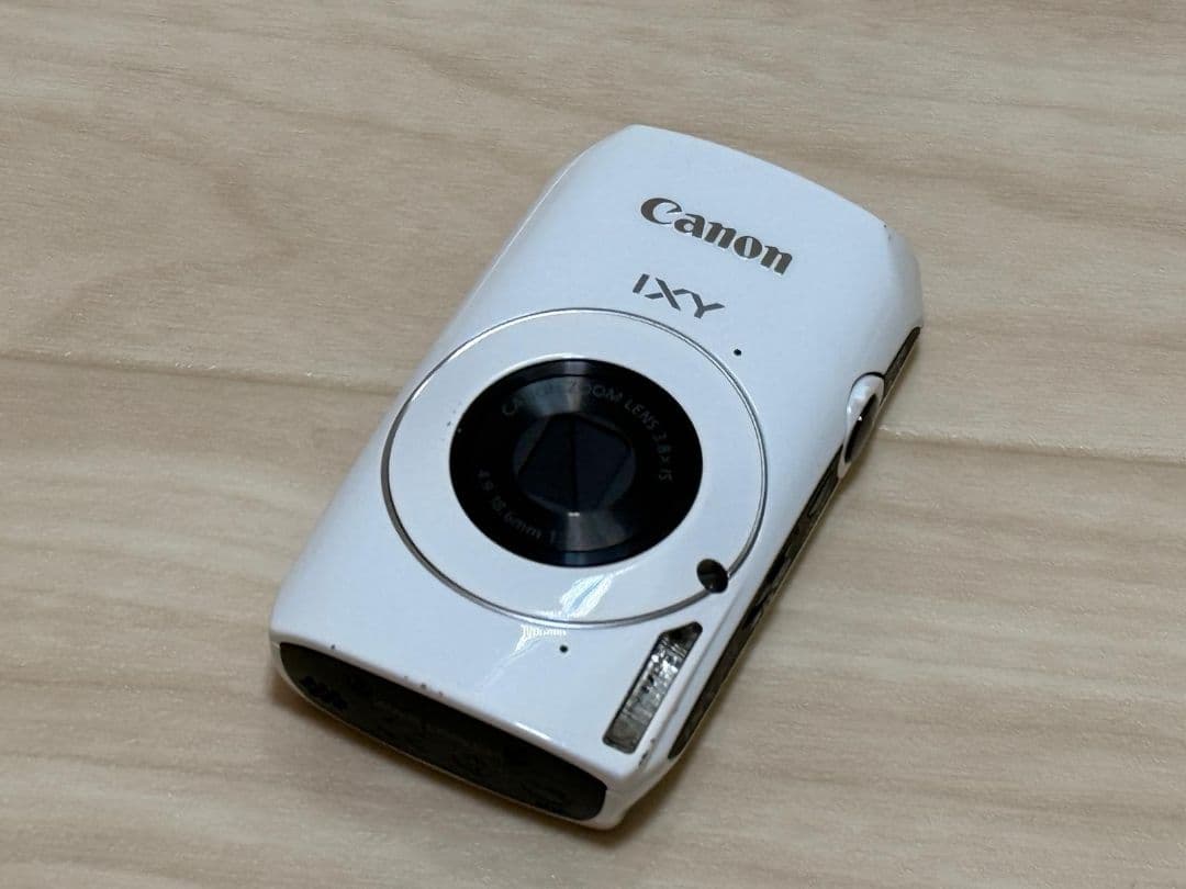 Canon IXY コンパクトデジタルカメラセット PC1473