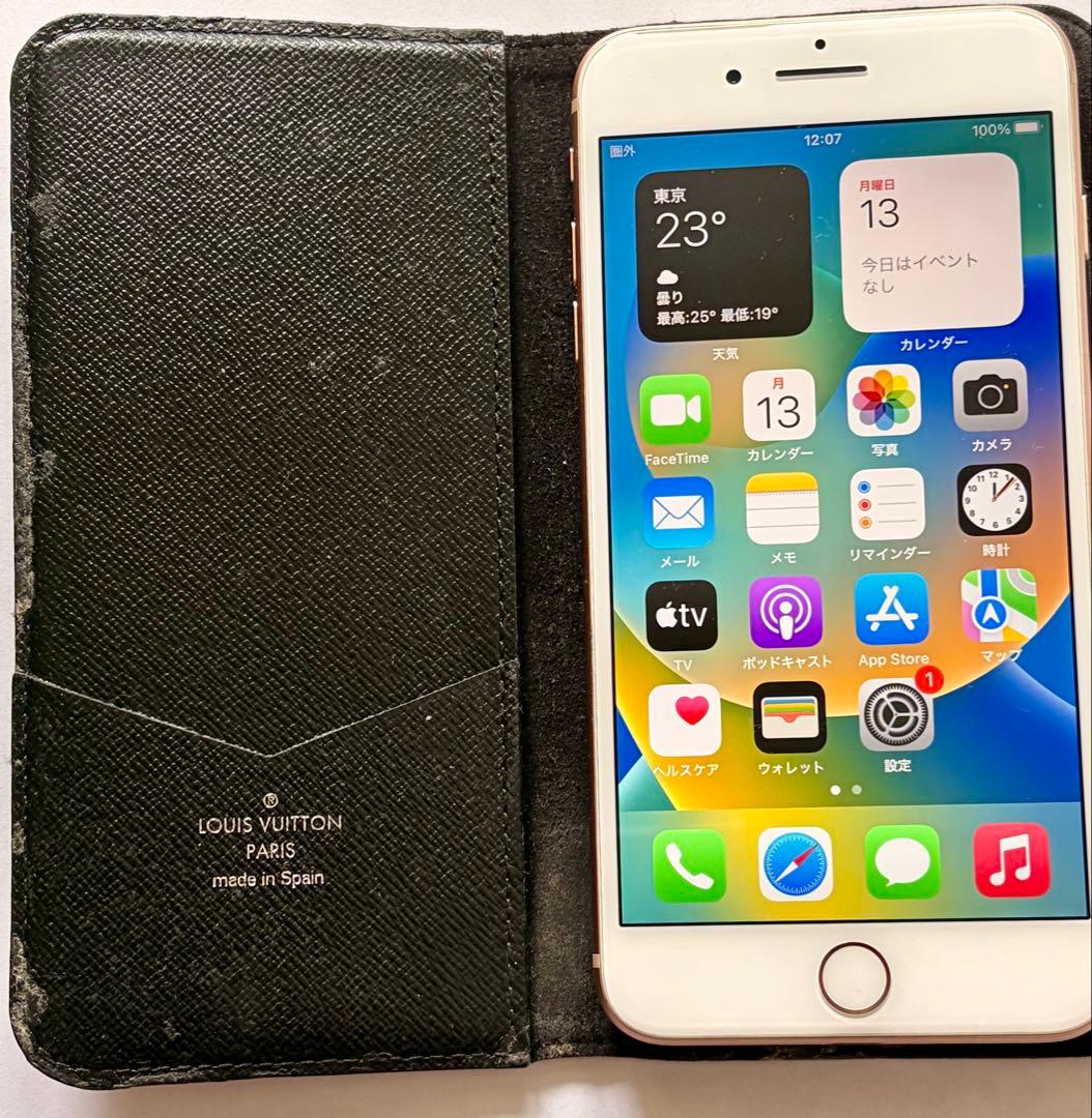 値下げ　iPhone 8 Plus Louis Vuittonケース付き