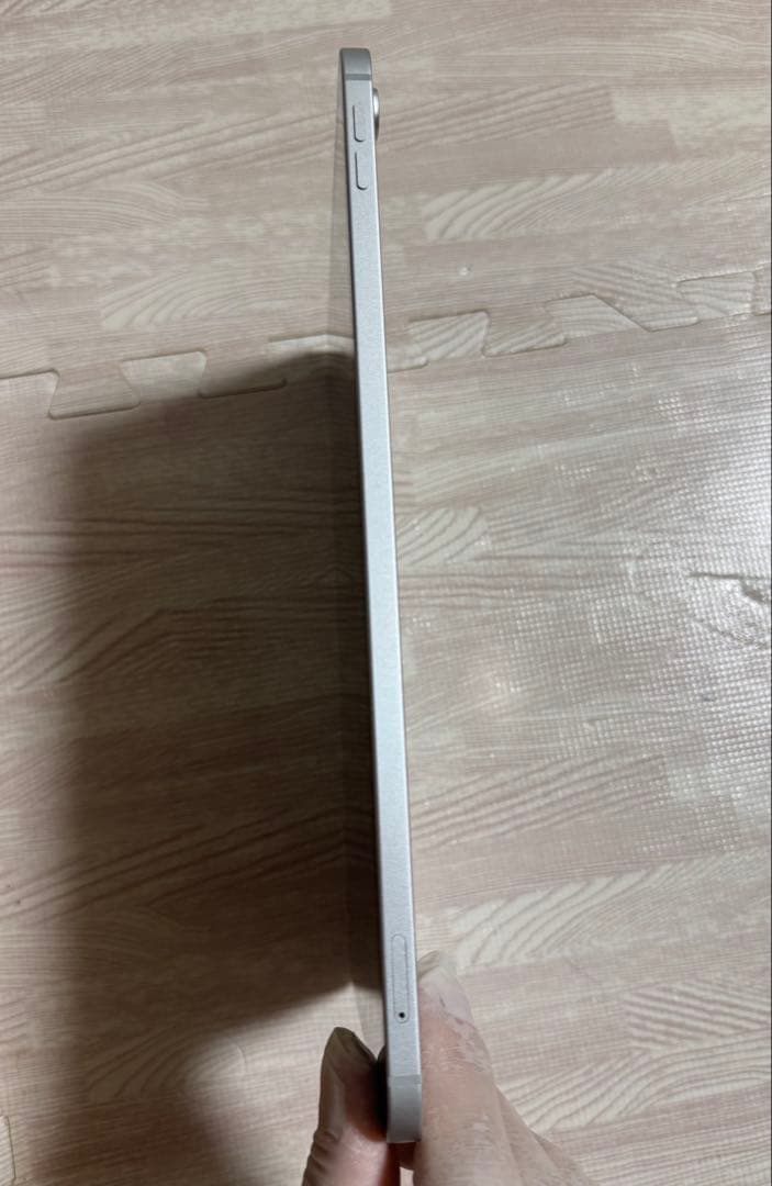 Apple iPad 第10世代 Wi-Fi+Cellular 64GB