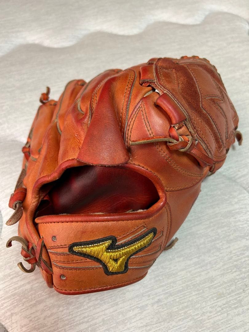 ミズノプロ軟式グローブ　投手用