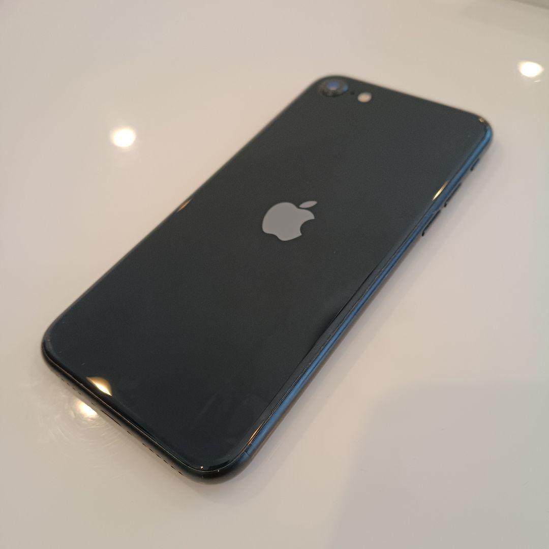 Apple iPhone SE3 ミッドナイト 64G レザーケース付
