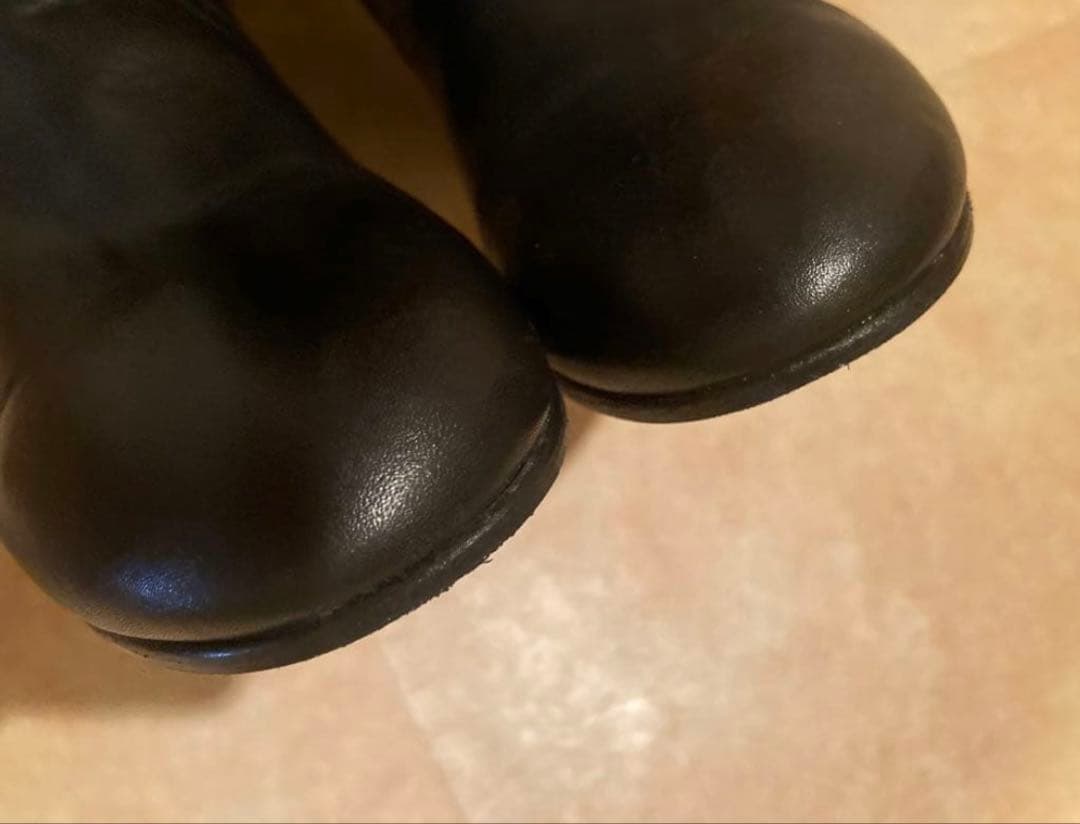 ファビオルスコーニ フラットロングブーツ 黒