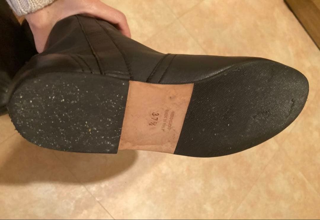 ファビオルスコーニ フラットロングブーツ 黒