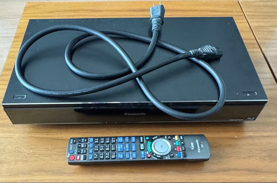 HDD搭載ハイビジョンブルーレイディスクレコーダー DMR-BZT9600