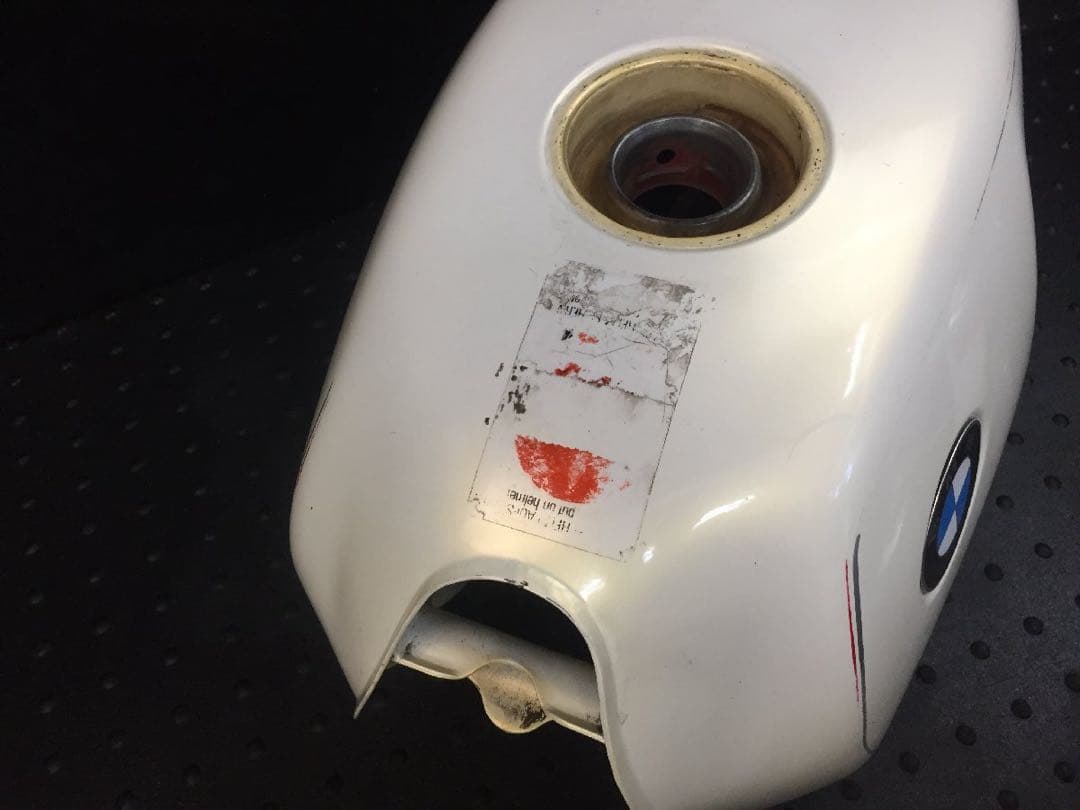  バイク タンク ホワイト R100RS ツインサ1983年　RT